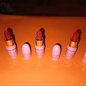 MAC Taste Of Bubbly Mini Lipstick Kit